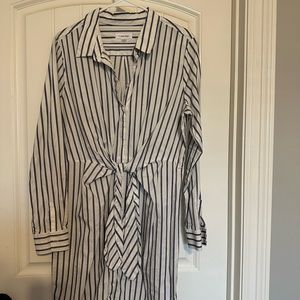 Calvin Klein collared dress with tie front size 14